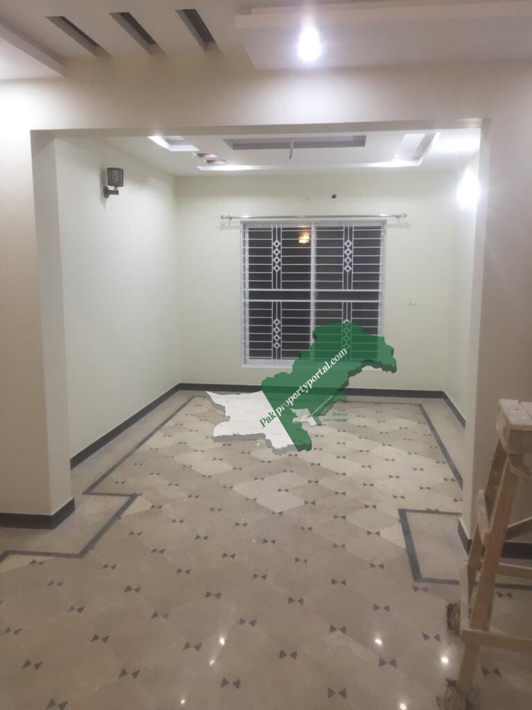 7 Marla new type upper portion available for rent in Punjab university society phase 2 near chatri Chowk Lahore