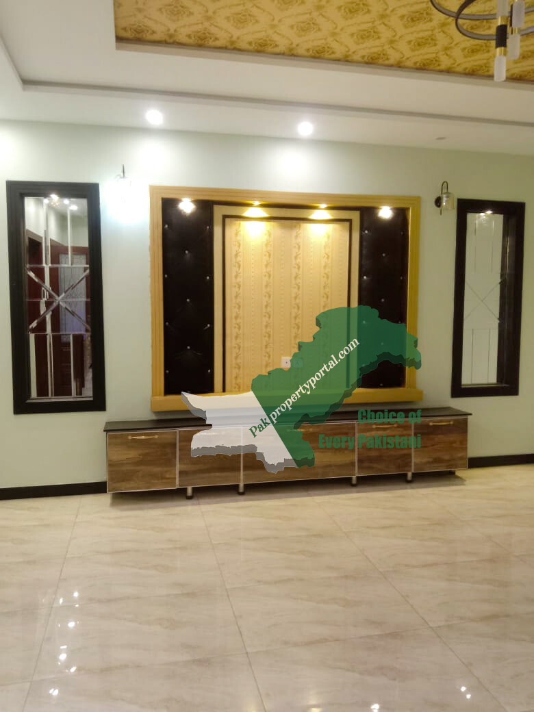 10 Marla Brand New Beautiful House For SALE In Iqbal Town Lahore