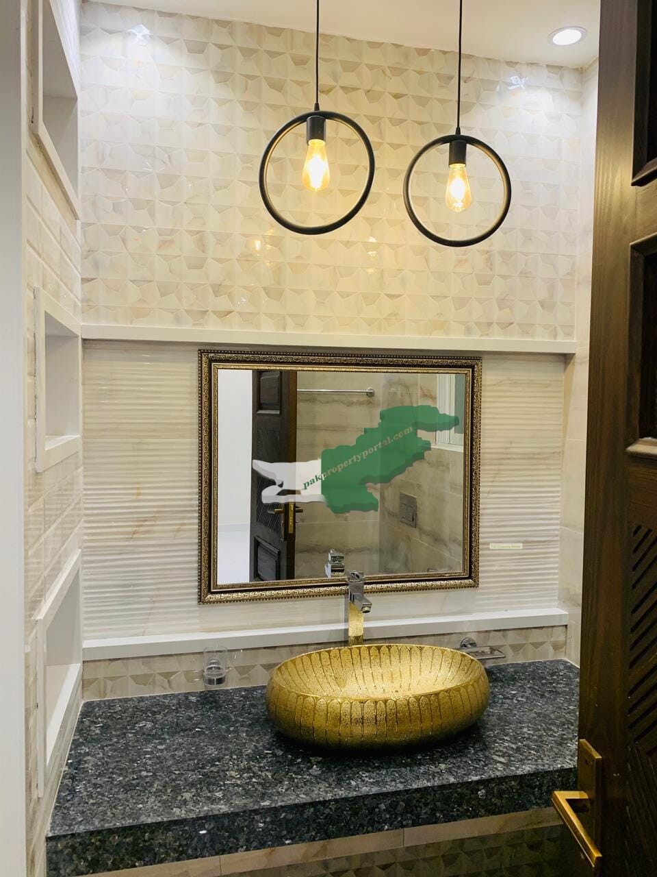 10 Marla Brand New House for Sale at Very Hot Location Bahria Town Lahore