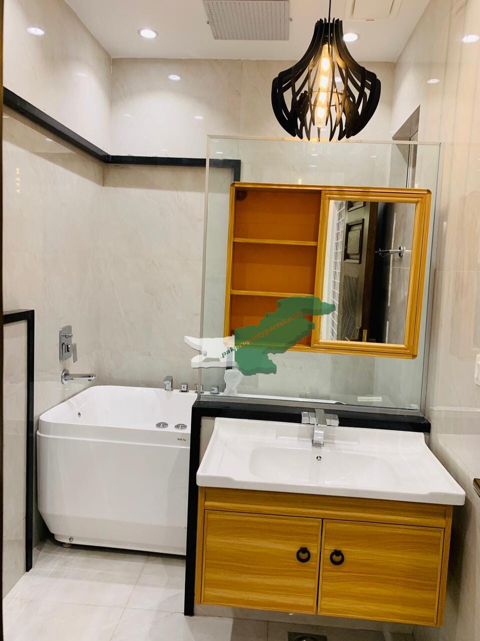 10 Marla Brand New House for Sale at Very Hot Location Bahria Town Lahore