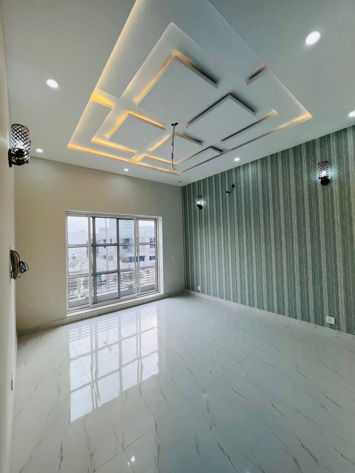 8 Marla Beautiful House for sale in Bahria Orchard Lahore