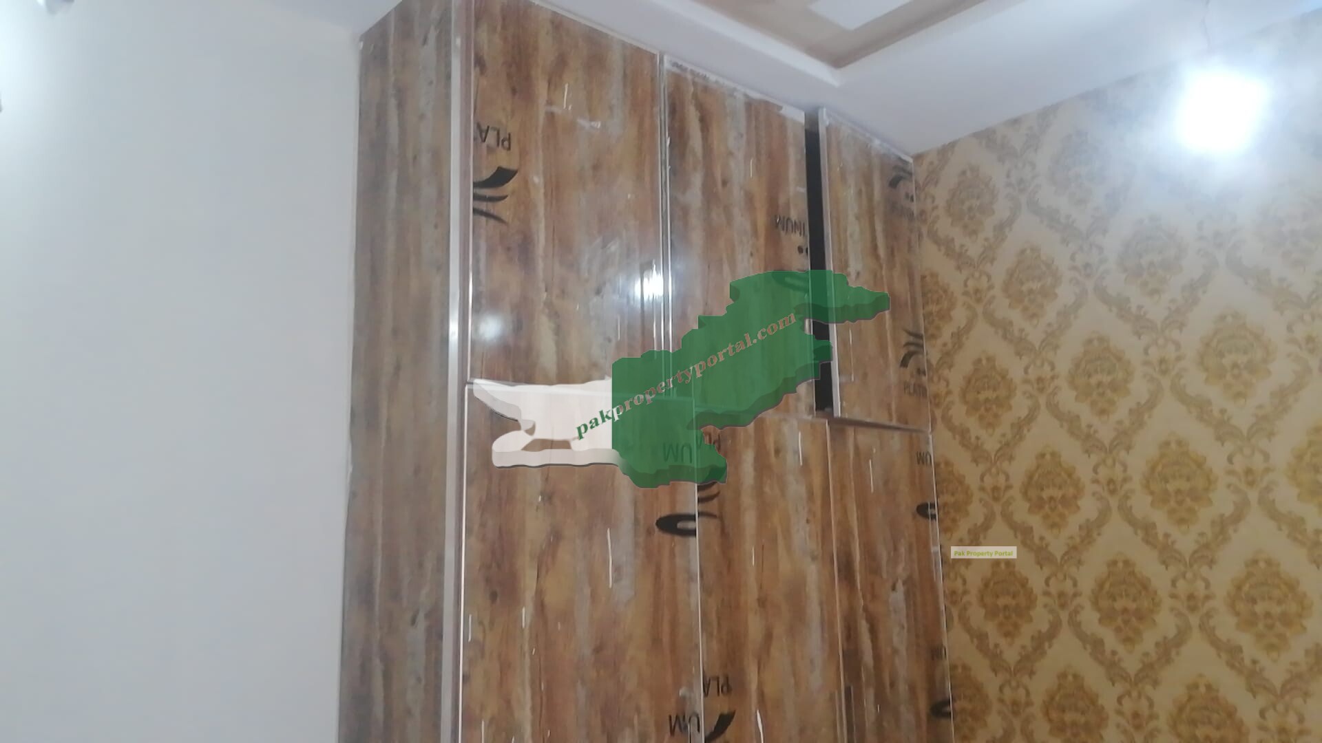 10 Marla very beautiful house for sale in Punjab Housing Society Phase 2