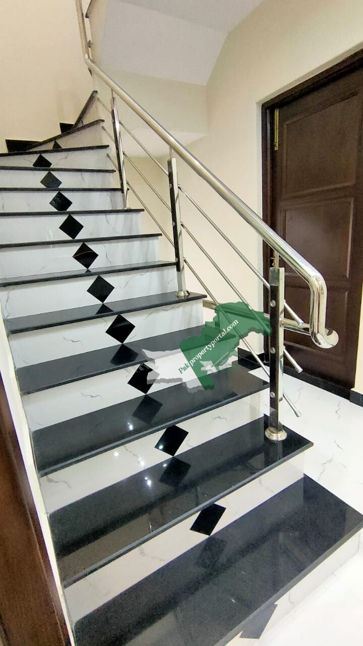 10 Marla brand new house for rent in Valencia Town Lahore