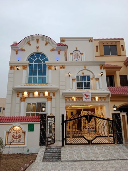 5 Marla Double Story Spanish House for sale in Bahria a Nasheman Housing Society Lahore