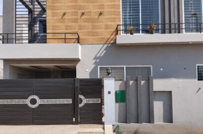 5 Marla brand new house for sale in 𝘉𝘢𝘩𝘳𝘪𝘢 𝘕𝘢𝘴𝘩𝘦𝘮𝘢𝘯 𝘏𝘰𝘶𝘴𝘪𝘯𝘨 𝘚𝘰𝘤𝘪𝘦𝘵𝘺 Lahore