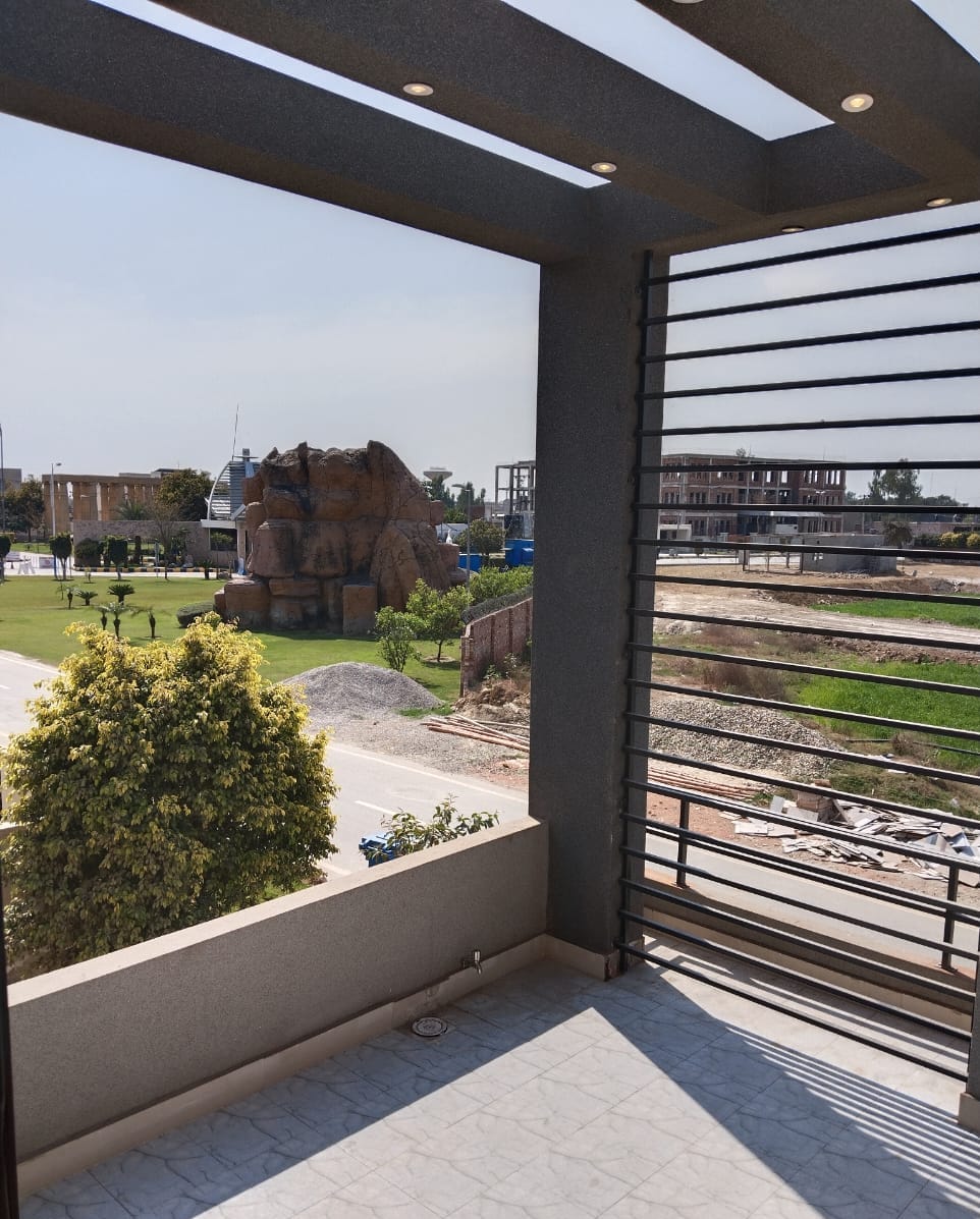 5 Marla brand new house for sale in 𝘉𝘢𝘩𝘳𝘪𝘢 𝘕𝘢𝘴𝘩𝘦𝘮𝘢𝘯 𝘏𝘰𝘶𝘴𝘪𝘯𝘨 𝘚𝘰𝘤𝘪𝘦𝘵𝘺 Lahore