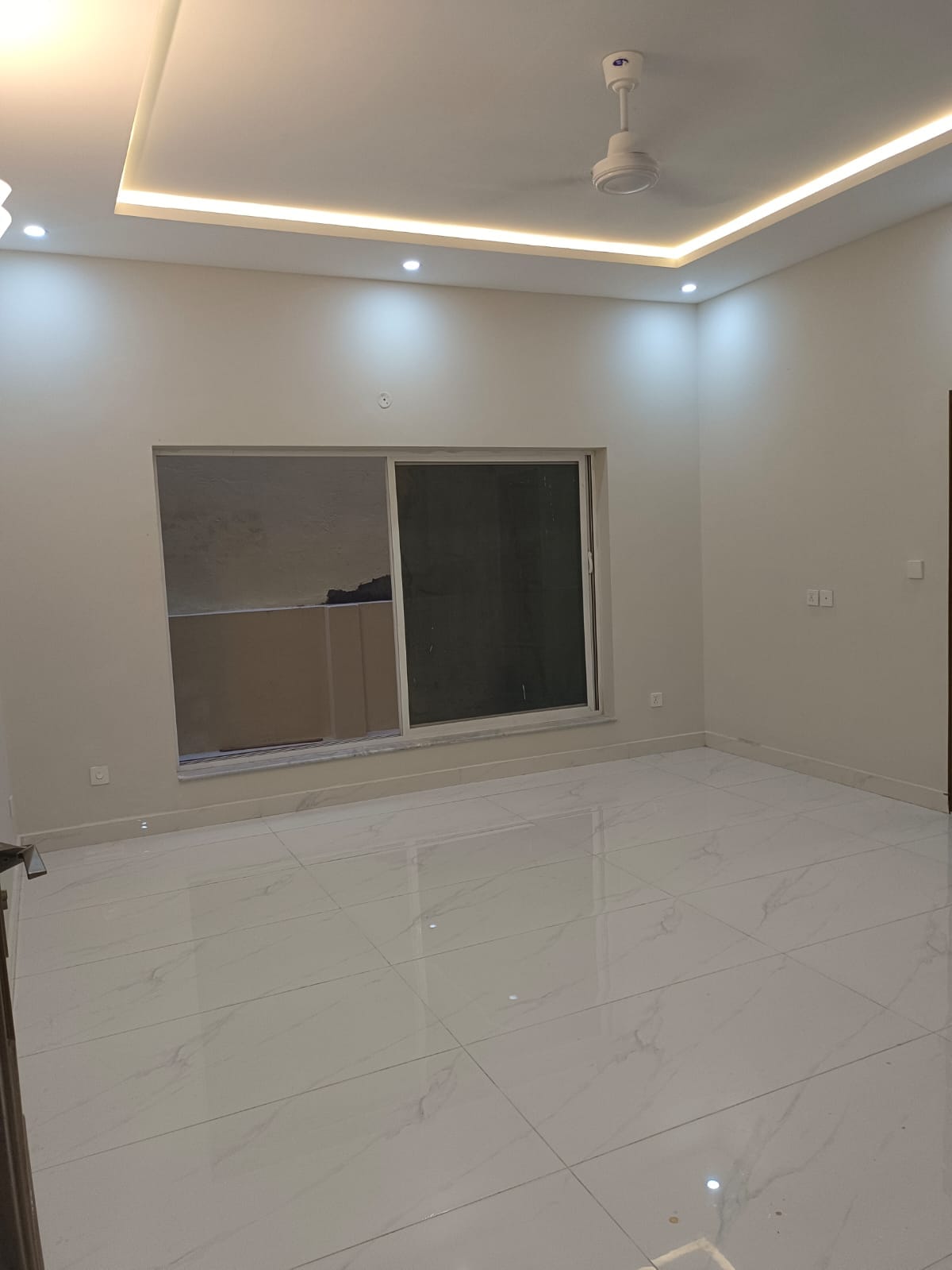 10 Marla Brand New House Available for Rent in Bahria Enclave Islamabad