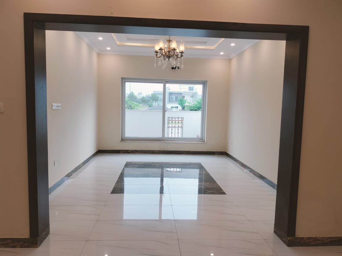 8 Marla Brand New house for Sale in Sector J Bahria Enclave Islamabad