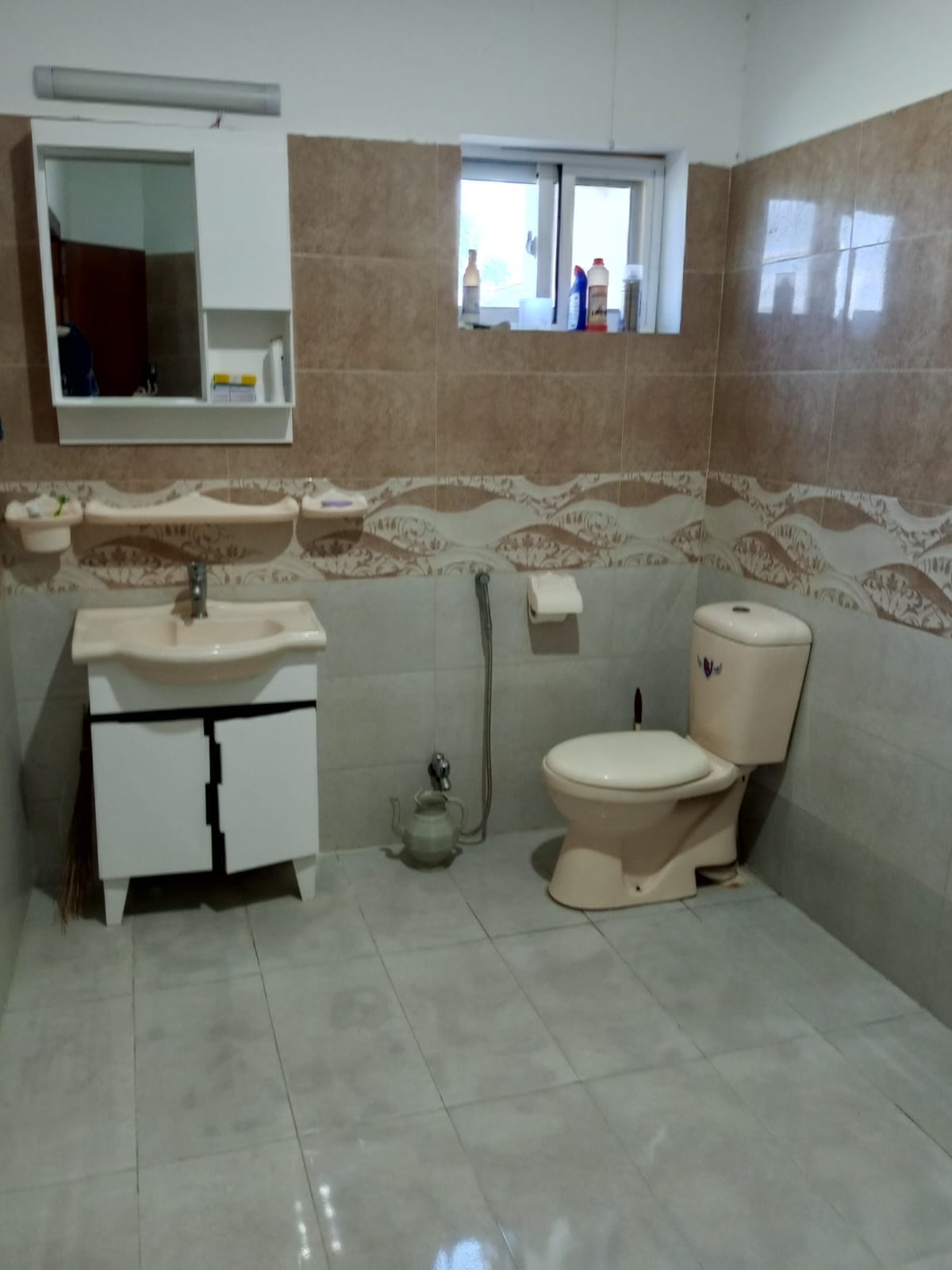 10 Marla House Available for sale in Sector E Bahria Town Phase 8 Rawalpindi