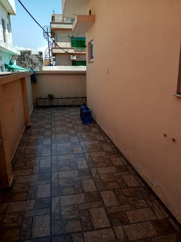 10 Marla House Available for sale in Sector E Bahria Town Phase 8 Rawalpindi