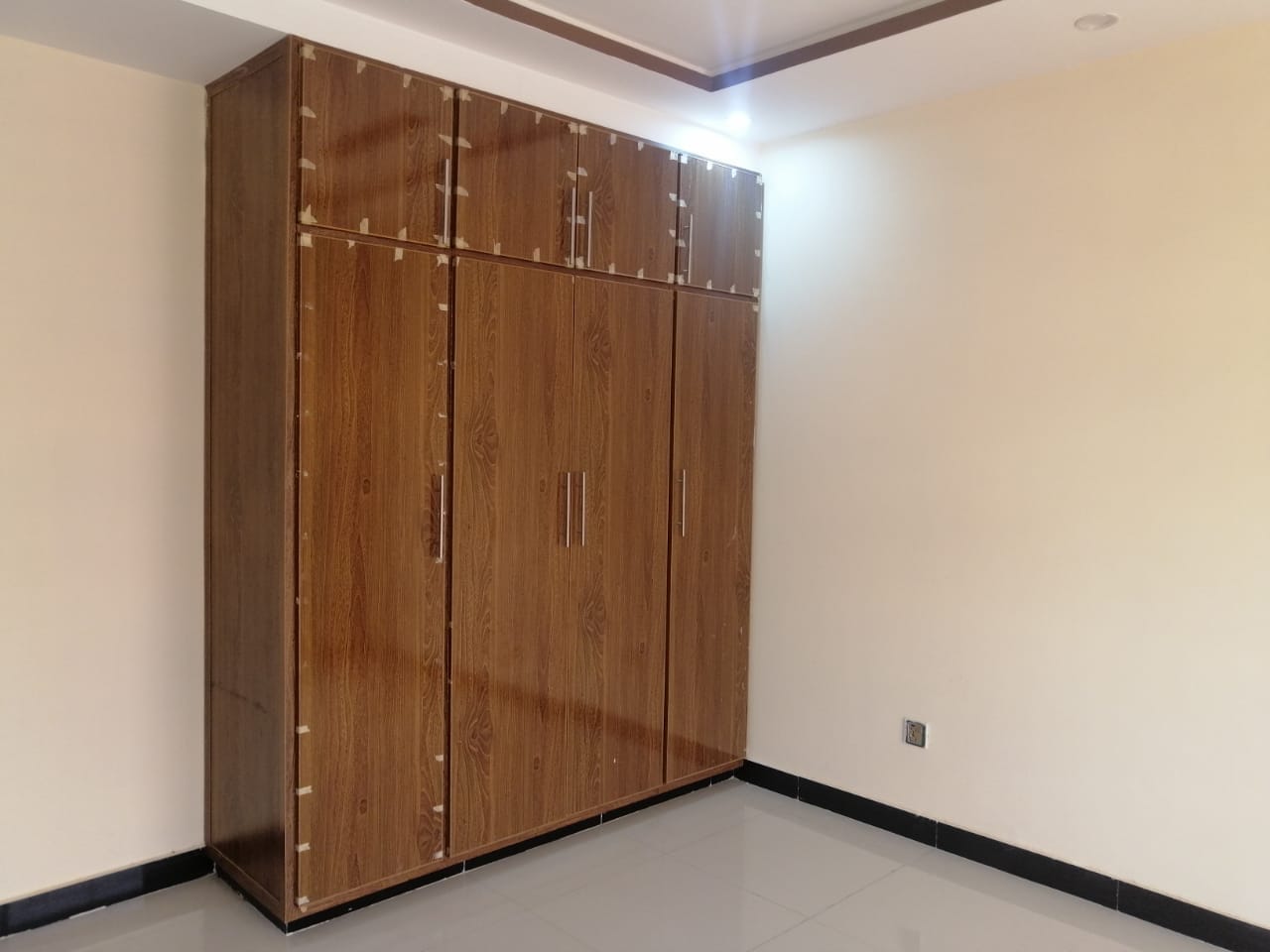 Urgent 5 Marla Used House For Sale Bahria Town Phase 8 Rawalpindi