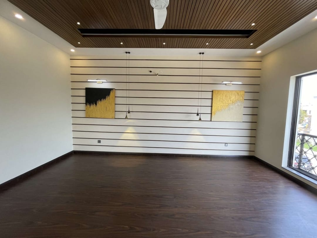 1 Kanal brand new house for sale in Janiper Block Bahria Town Lahore