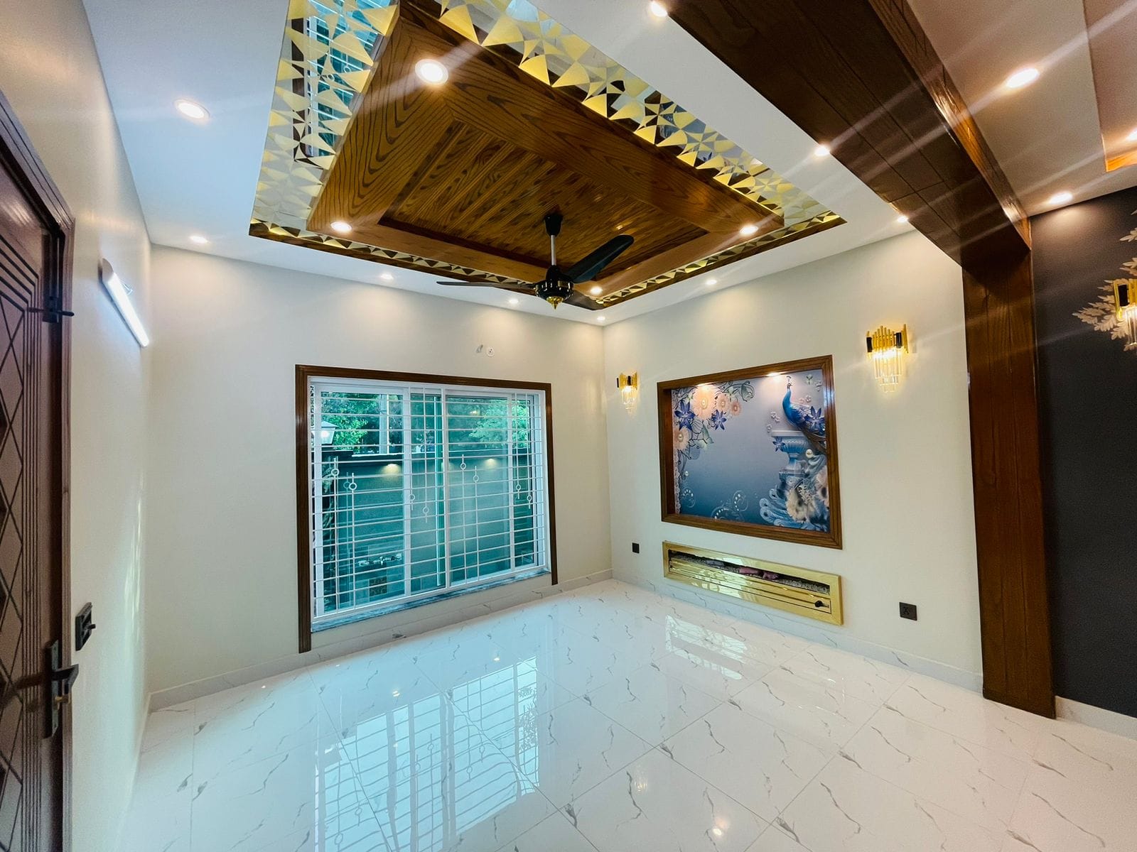 5 Marla Modern House Available For Sale AA Block Bahria Town Lahore