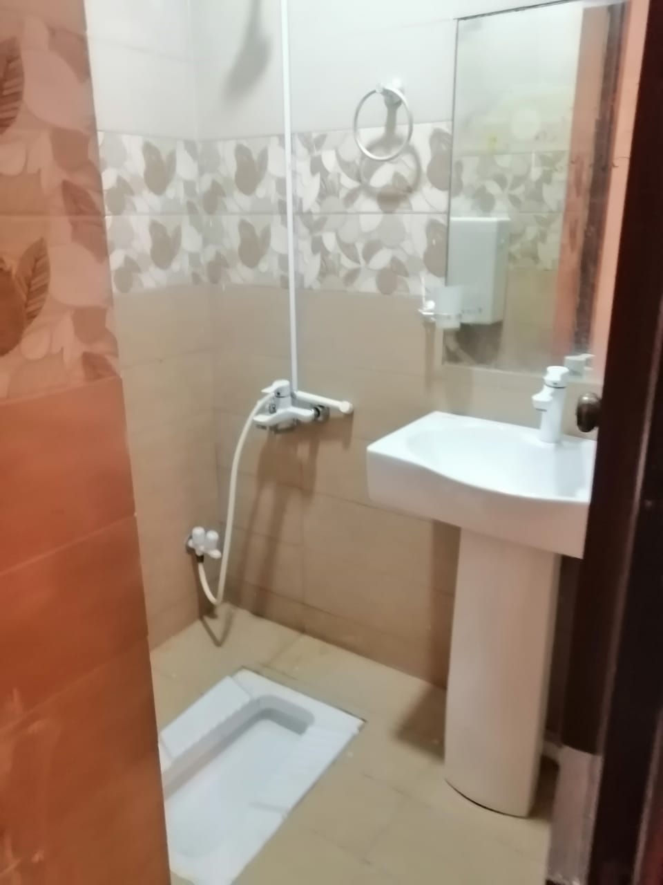 Apartment for sale seher commercial In Karachi