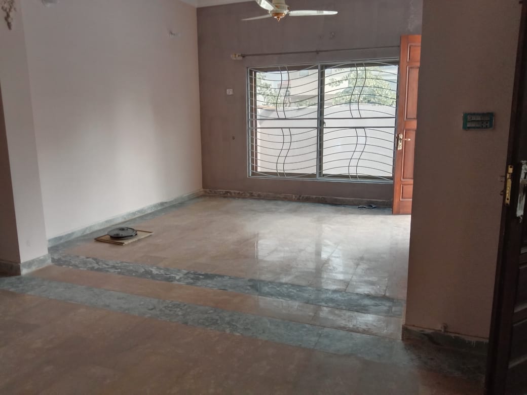 10 Marla House For Rent in park view city Block Tulip  Main Multan road Lahore