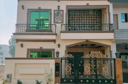 5 Marla Owner Build House Available For Sale in Palm City Lahore