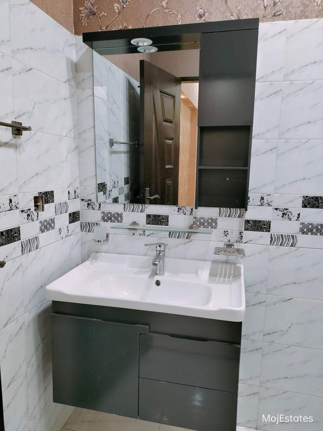 5 Marla Owner Build House Available For Sale in Palm City Lahore