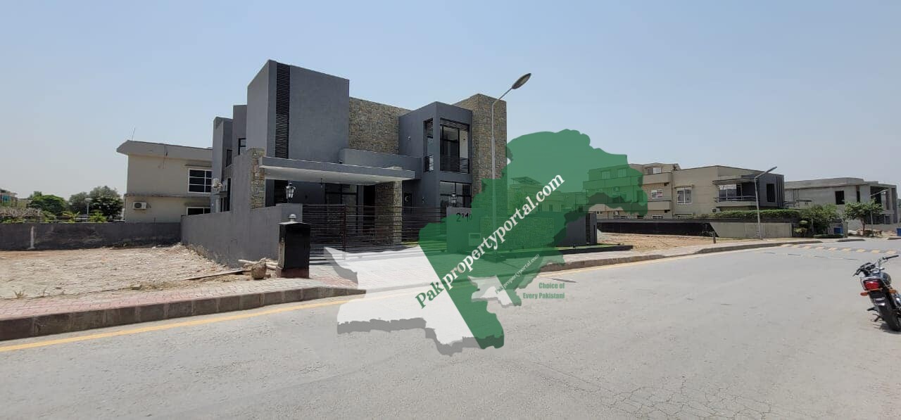 20 marla designer Villa  is now available for sale in  Bahria Town phase 3 Rawalpindi