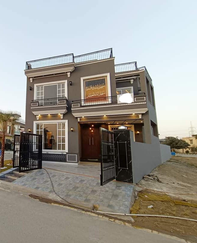 10-MARLA brand new house for sale in DHA Rahbar Lahore