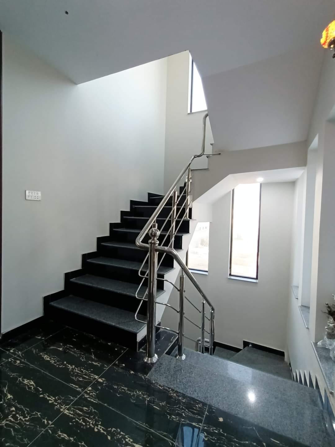 10 Marla Double Story Fully Furnished House For Sale Royal Orchard Multan