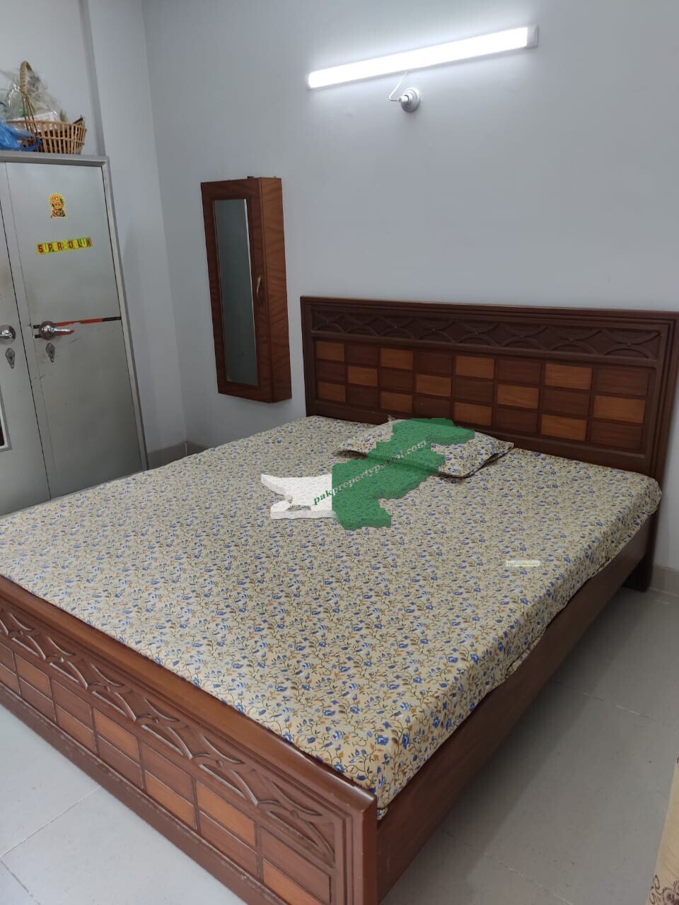 Flat for sale in  Kharadar Chaghla Street