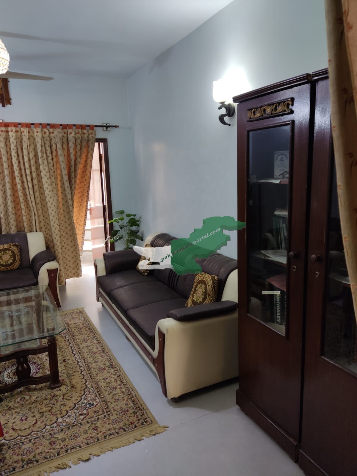 Flat for sale in  Kharadar Chaghla Street