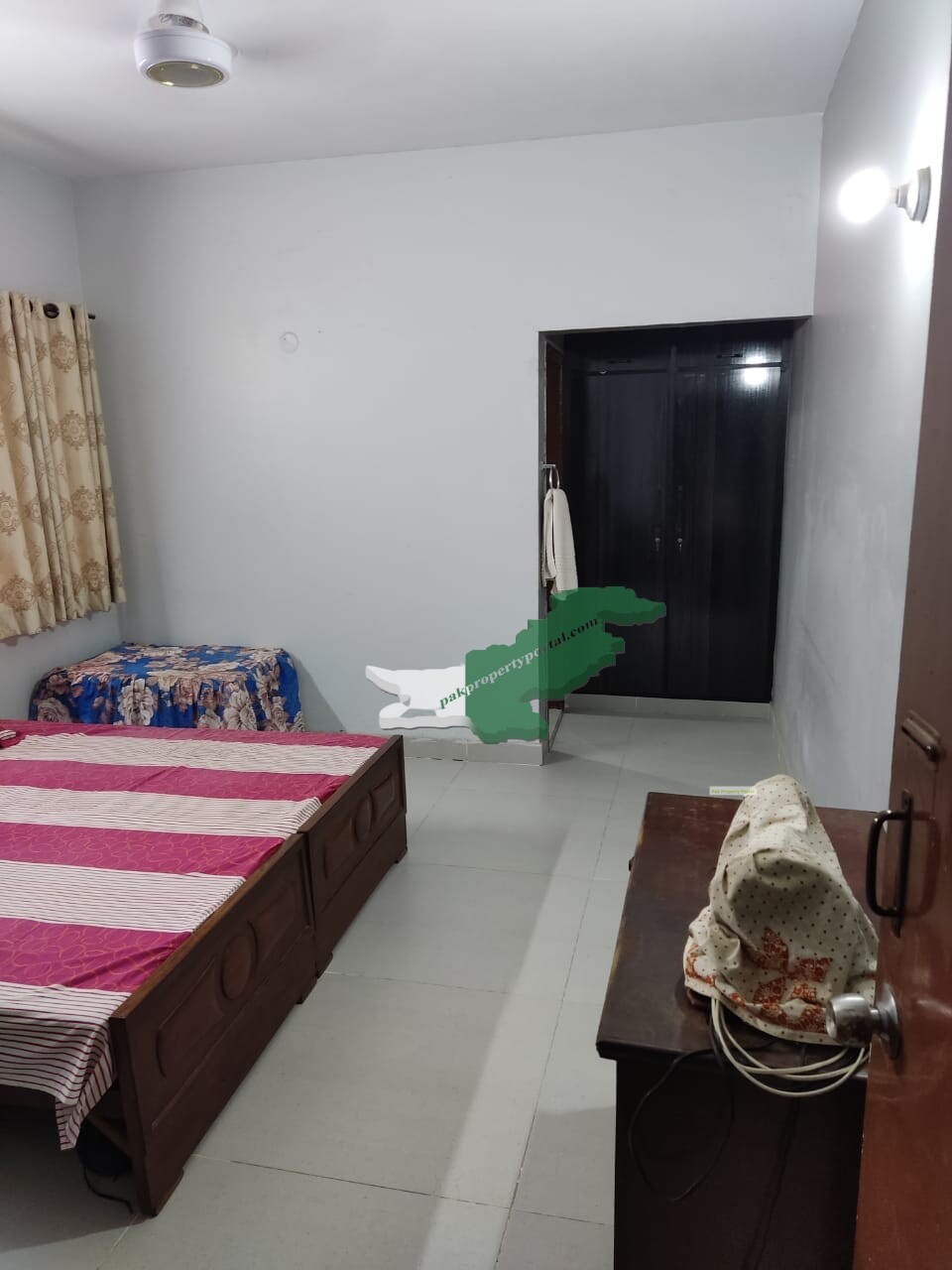 Flat for sale in  Kharadar Chaghla Street