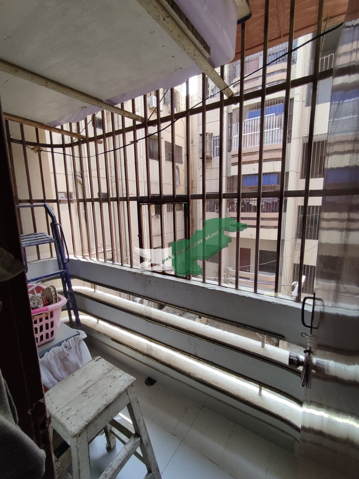 Flat for sale in  Kharadar Chaghla Street