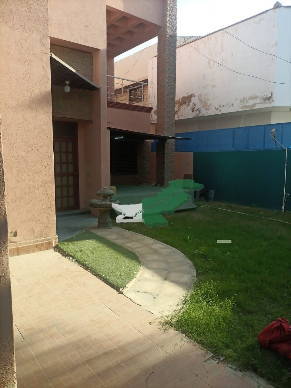 Banglow Available for Sale in khayaban e sehar  Phase 6 Dha karachi
