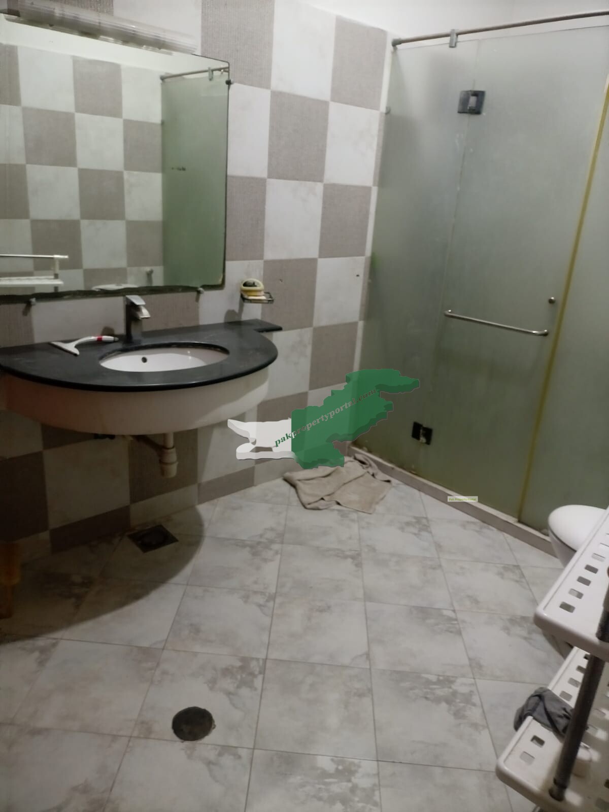 Banglow Available for Sale in khayaban e sehar  Phase 6 Dha karachi