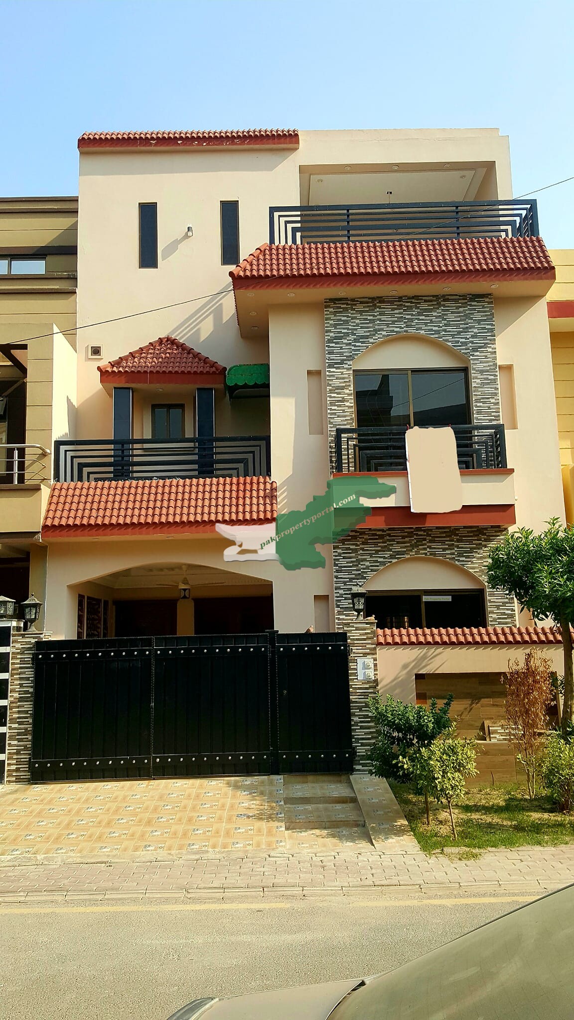 5 MARLA BEAUTIFULL DOUBLE STORY HOUSE FOR SALE