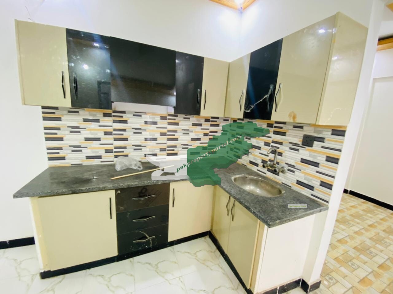 Flat for Sale in Nazimabad No.3  Block 3G