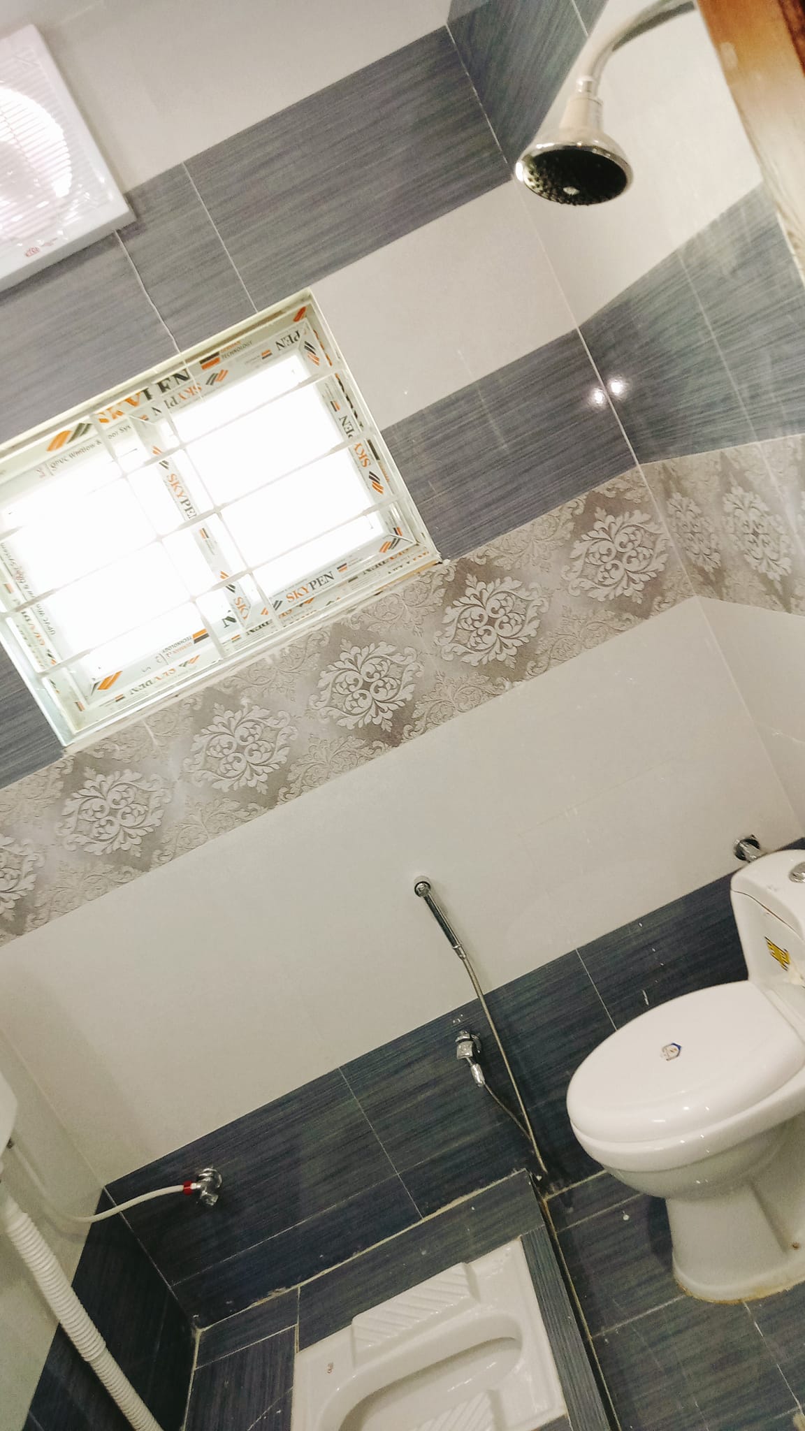 10 Marla Newly constructed house For rent in B 17 CDA Sector Islamabad