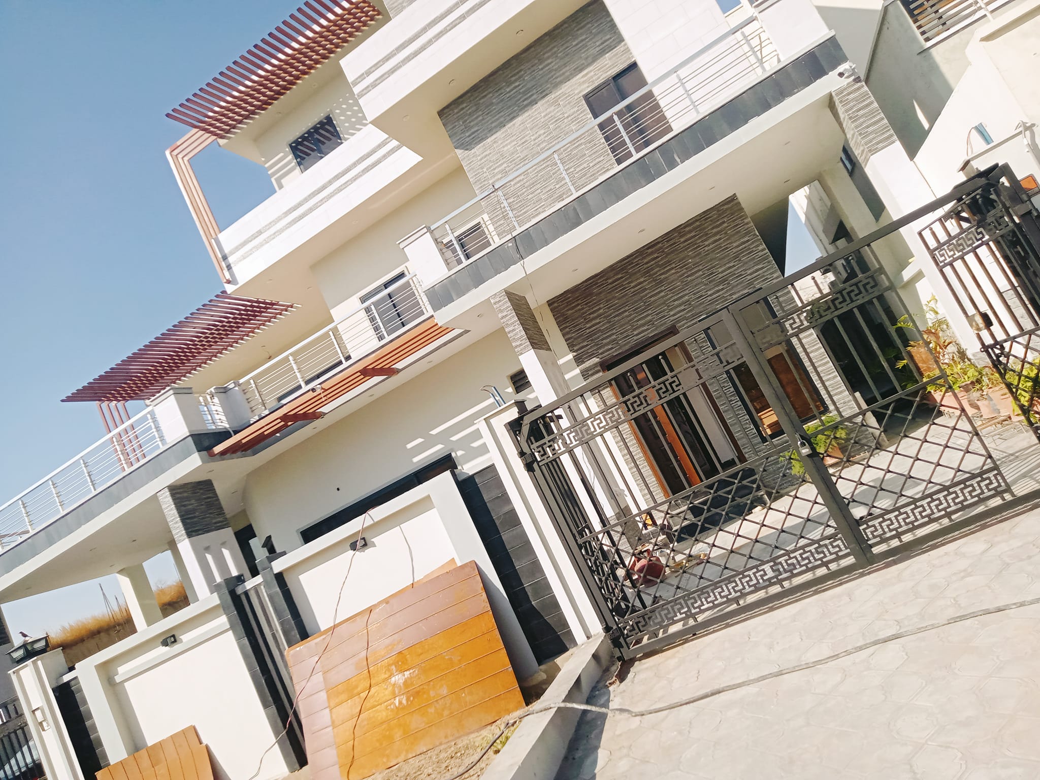 20 Marla upper portion For Rent in  Multi garden B-17 islamabad