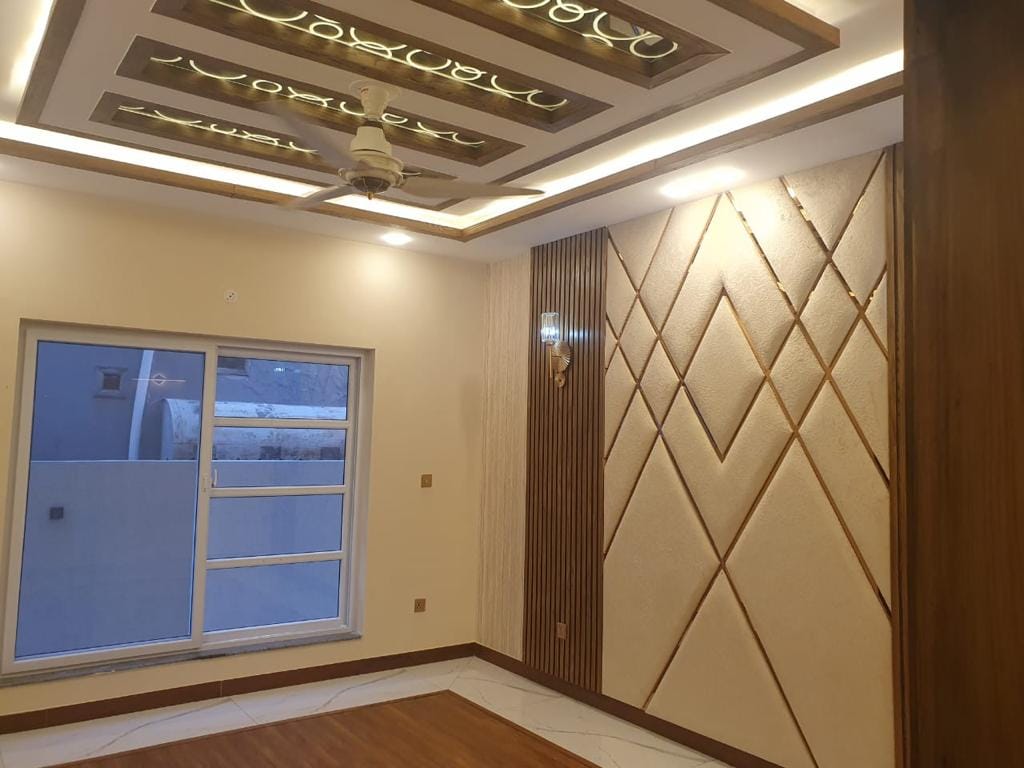 1 Kanal house for sale  House For Sale Very a Prime location of Bahria Town Rawalpindi