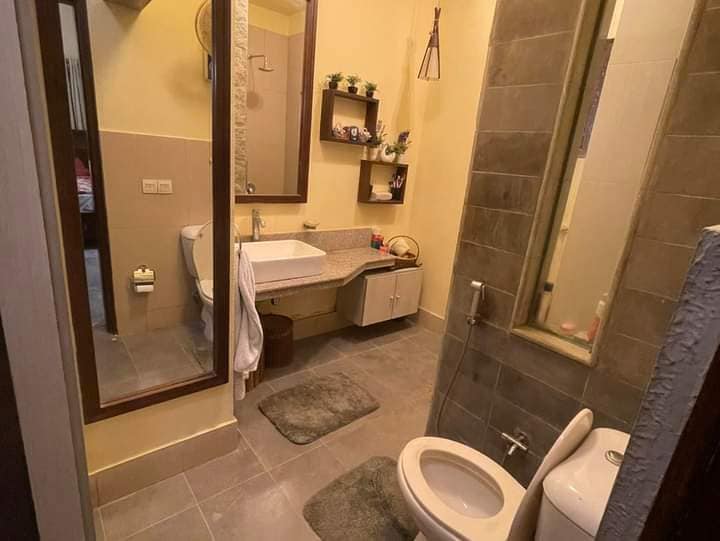 300 YARDS BUNGALOW FOR SALE IN THE HEART OF DHA PHASE 4 KARACHI