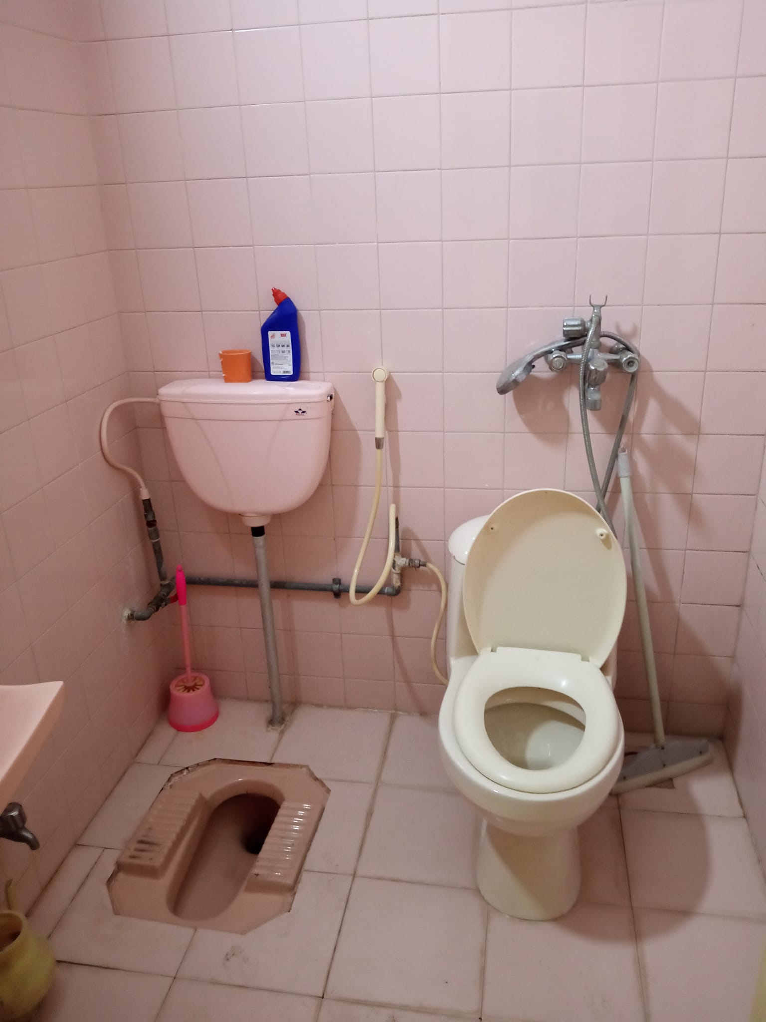 5 Marla ground portion available for rent in G-11 Islamabad