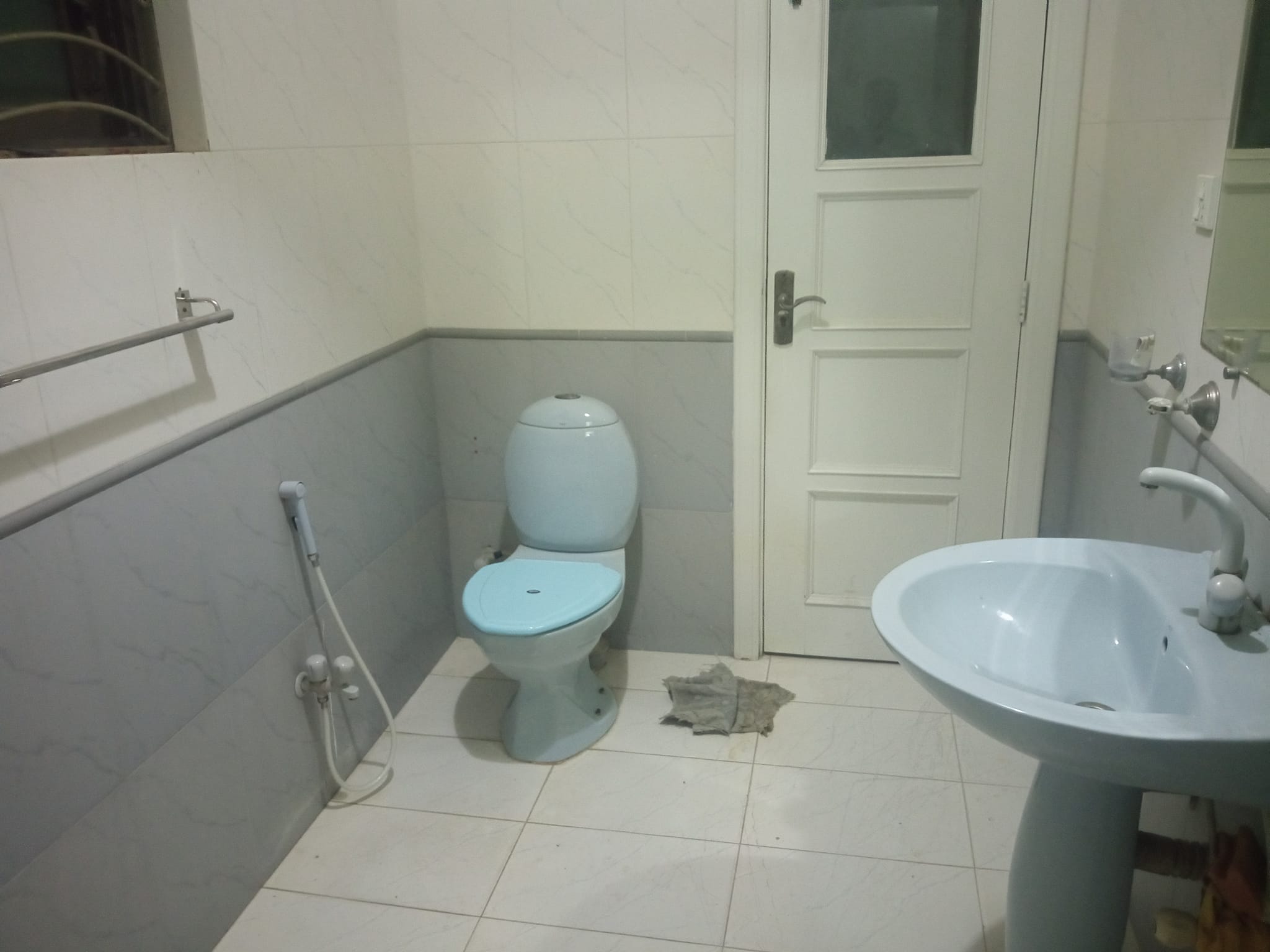 7 Marla Brand New Upper portion Available for Rent in G-11 Islamabad