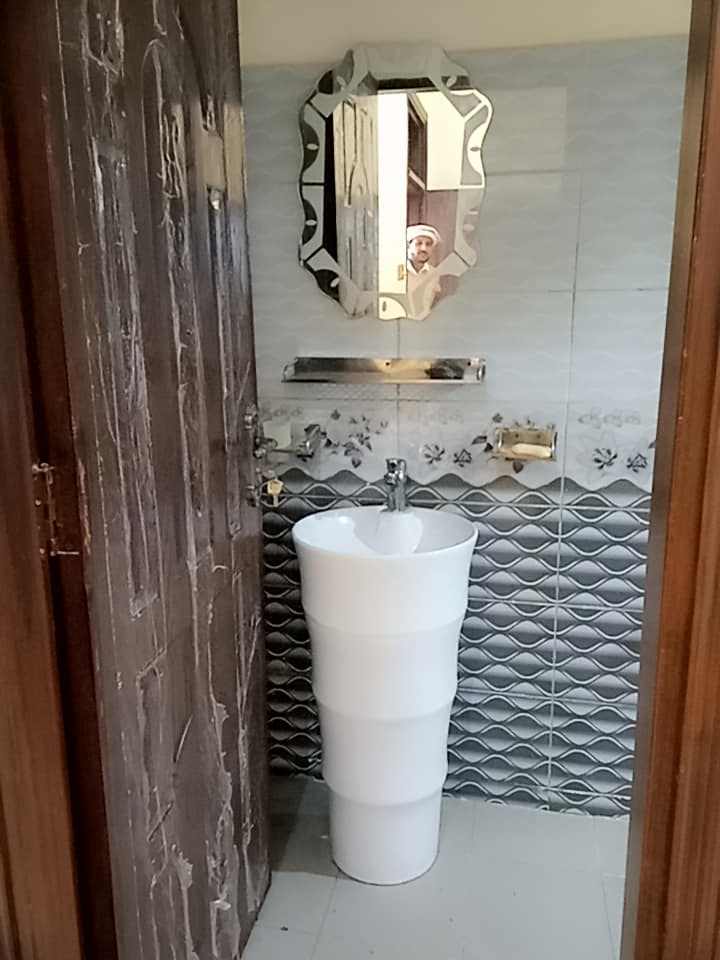 4.5 Marla Double Story House For Rent in New Model Town Bhimbhar Road Gujrat