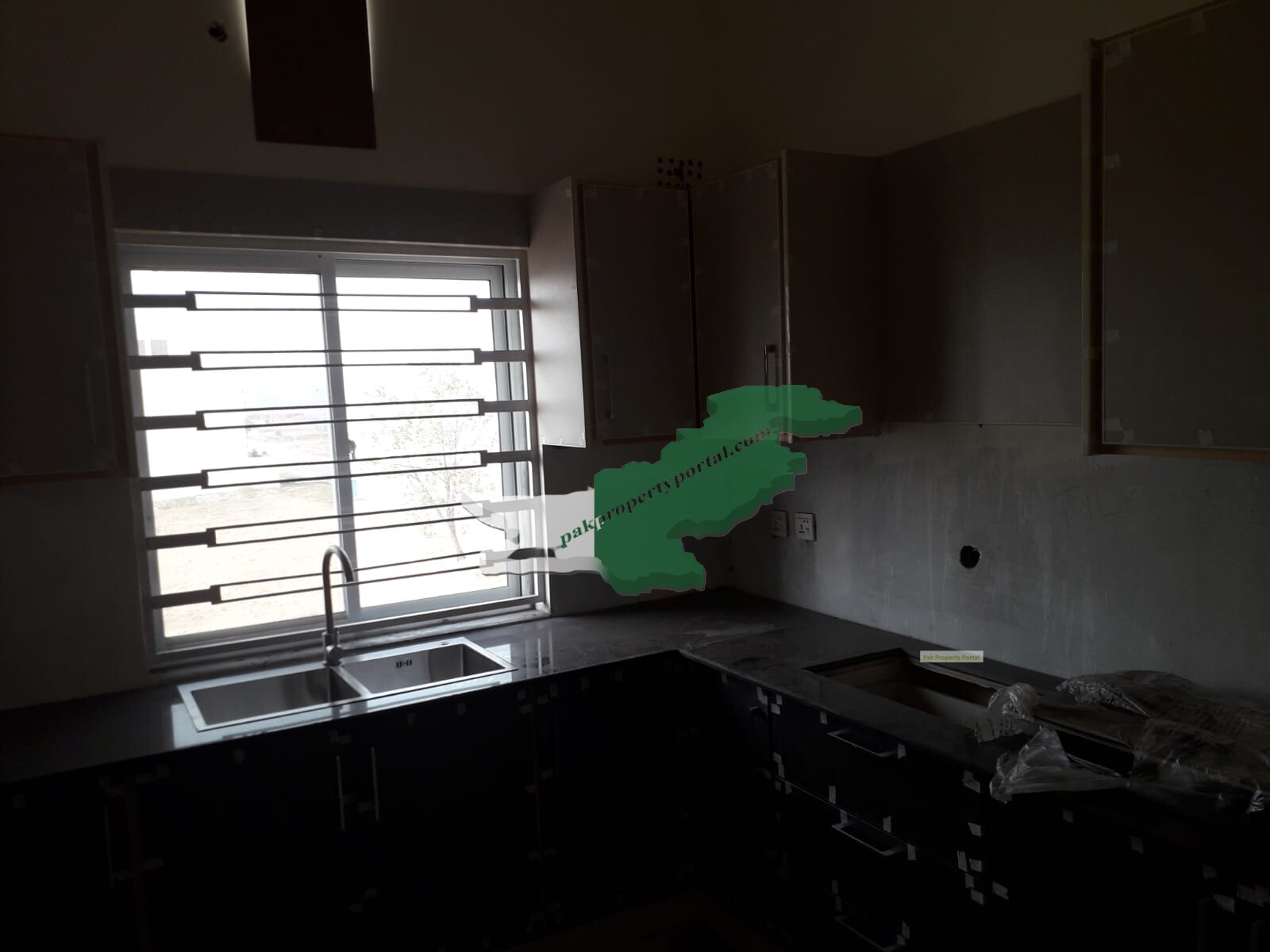 8MARLA Double storey house available for rent  in Bahria Orchard Lahore