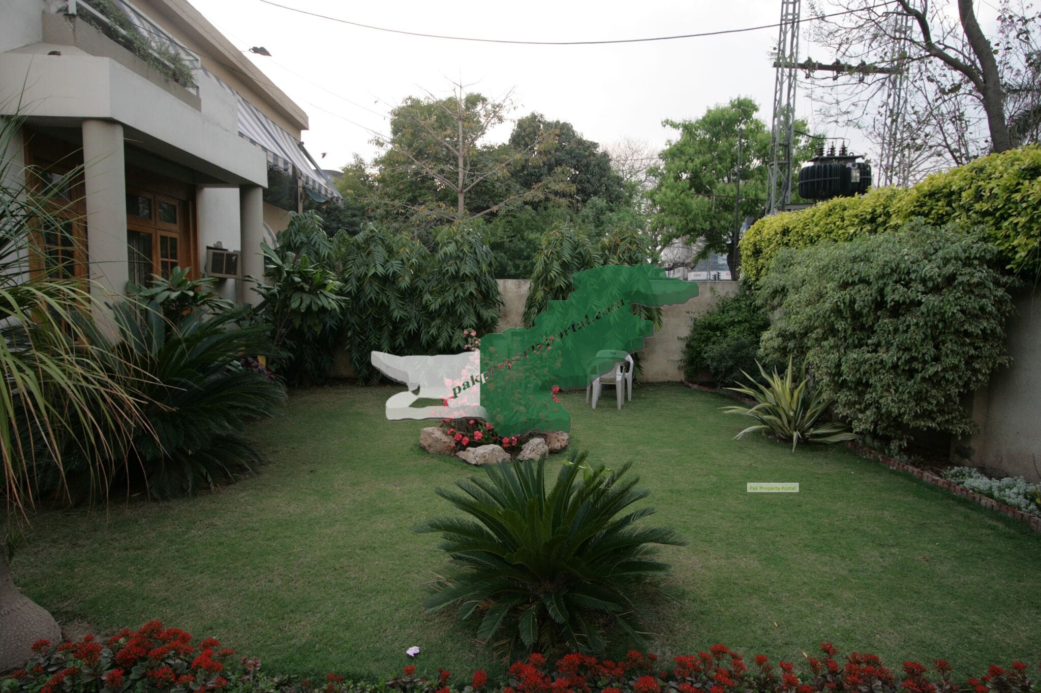 commercial House for rent