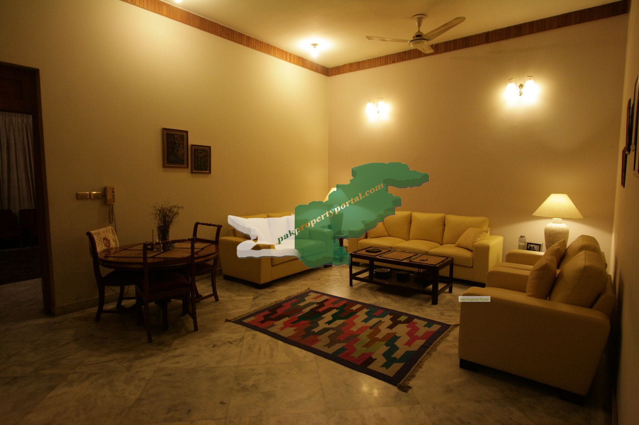 commercial House for rent