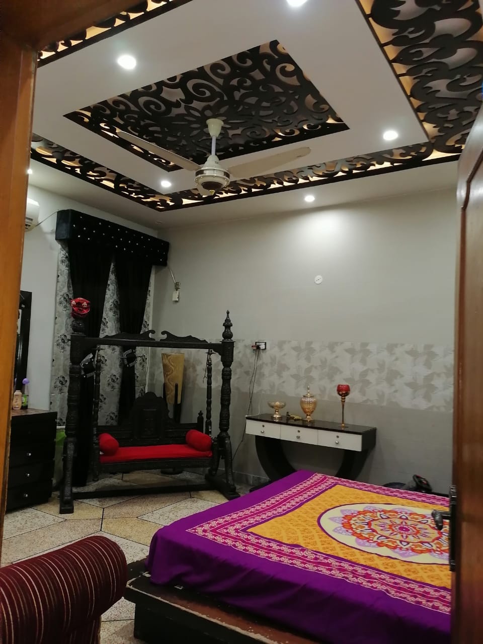 10 Marla double story house for sale in Model town Lahore