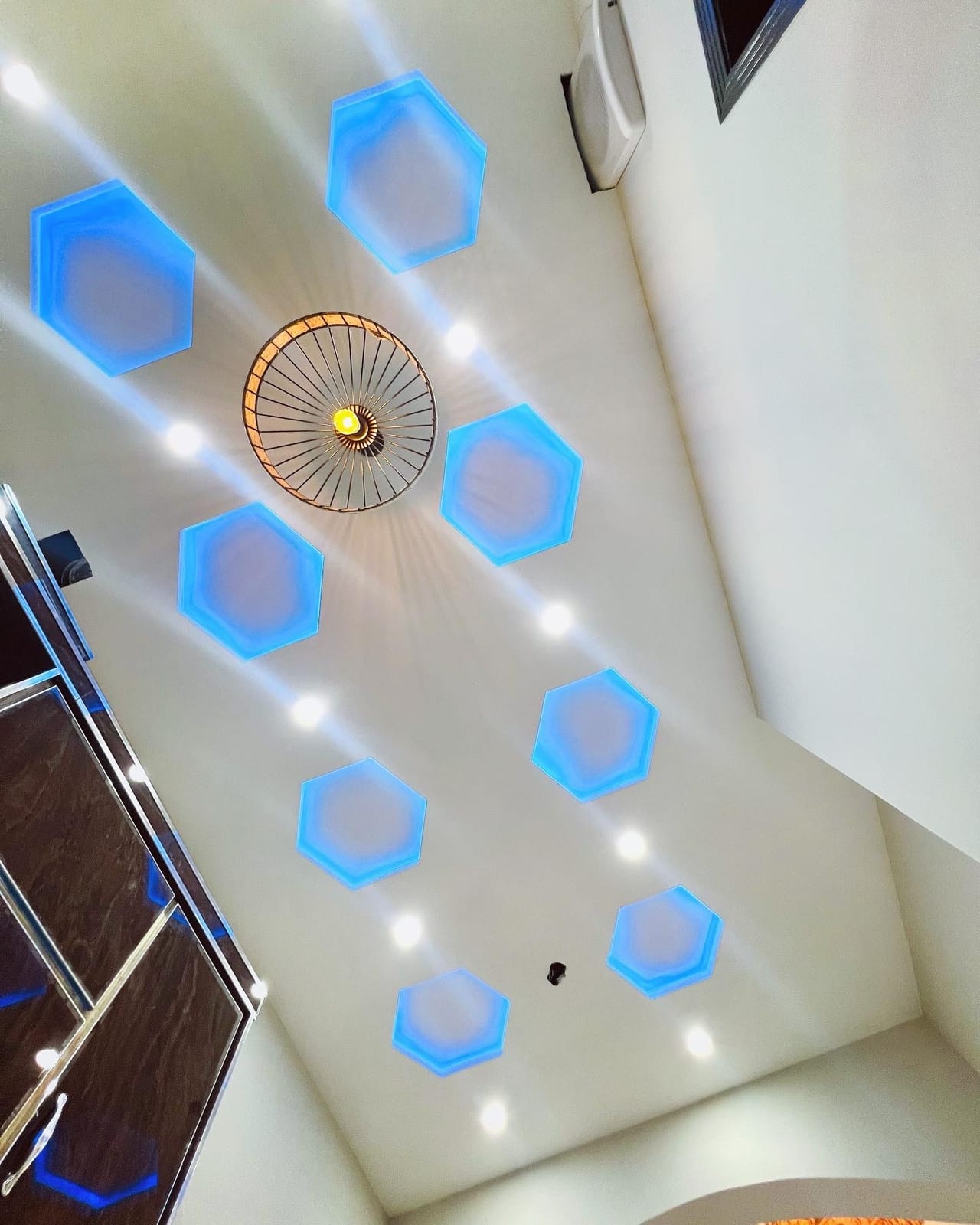 05 marla brand new house for sale in canal garden near Bahria town Lahore