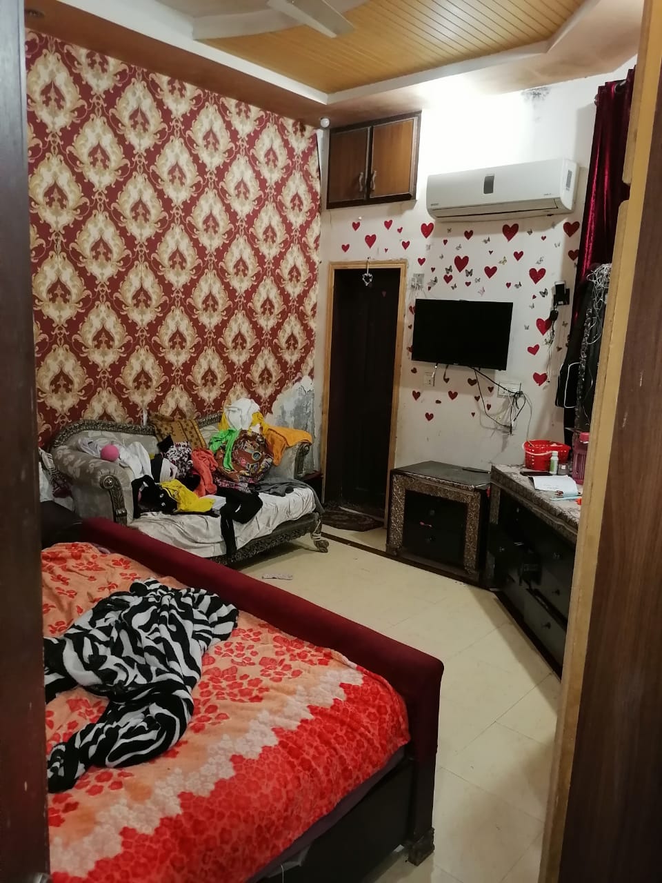 10 Marla double story house for sale in Model town Lahore