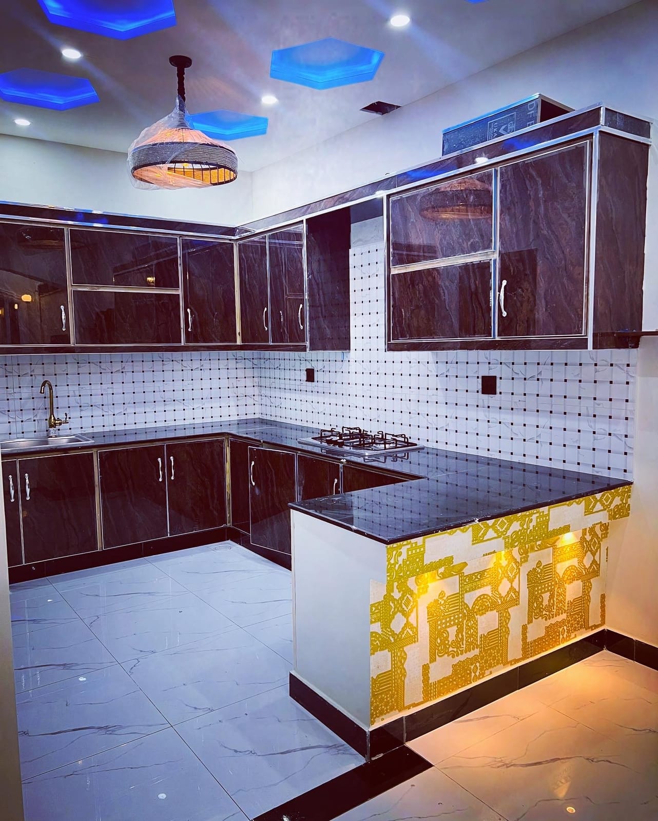 05 marla brand new house for sale in canal garden near Bahria town Lahore