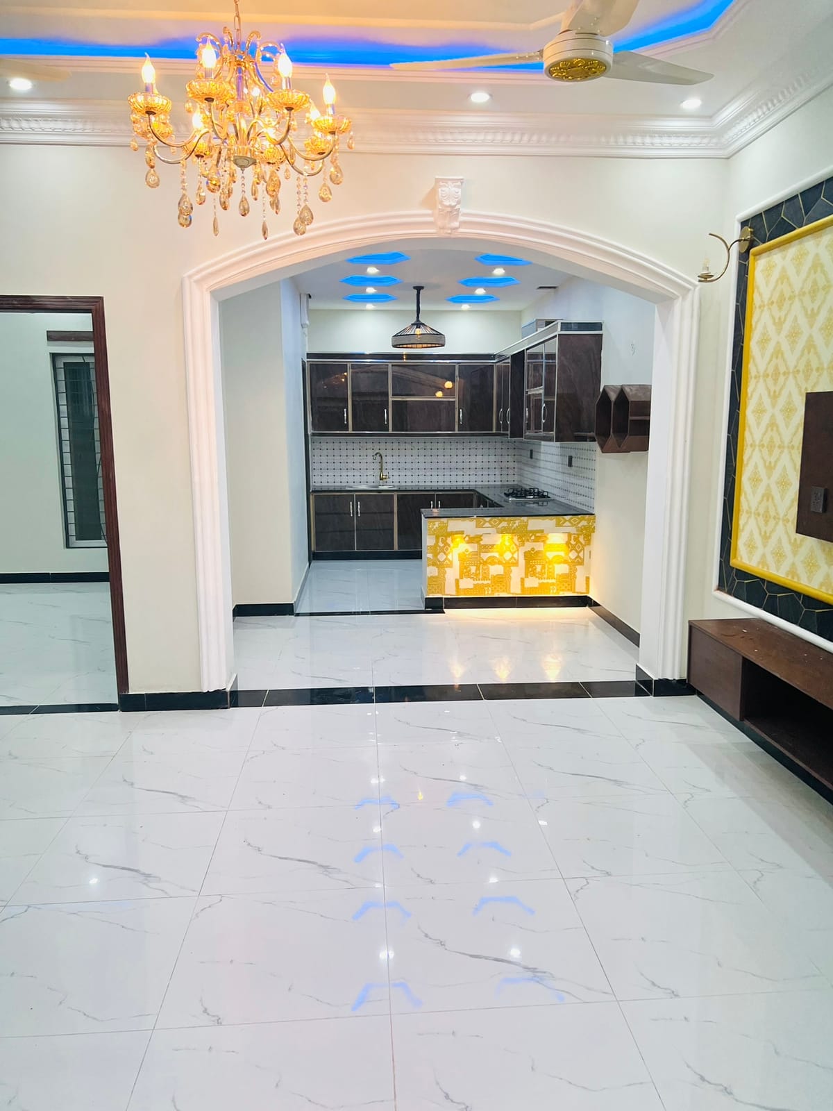 05 marla brand new house for sale in canal garden near Bahria town Lahore