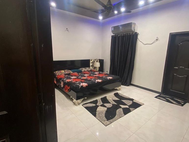 3 Marla for sale in Mustafa town Wahdat Road Lahore