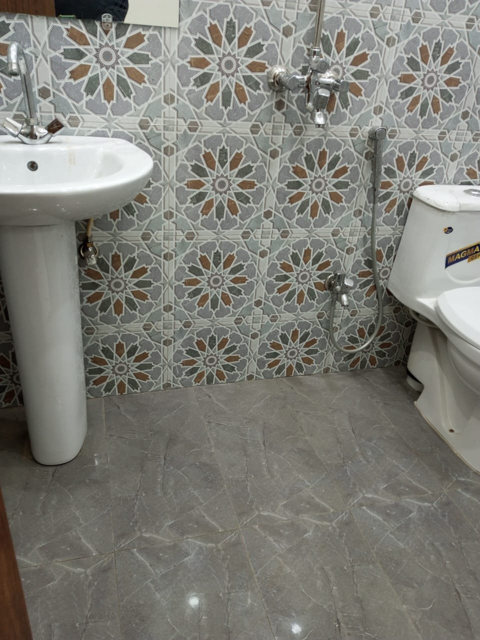 3.5 Marla House for sale in Allama Iqbal town Lahore