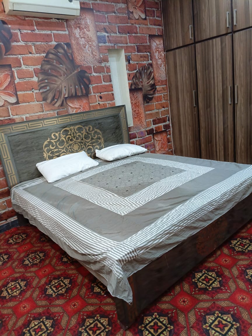 10 Marla furnished upper portion available for rent Bahria Town Lahore